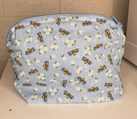 makeup bag/ storage pouch