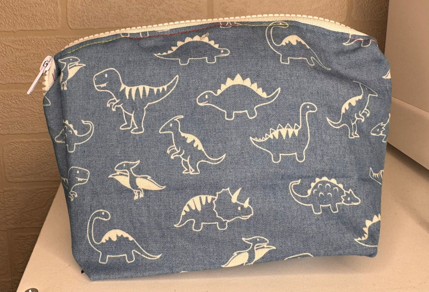 makeup bag/ storage pouch