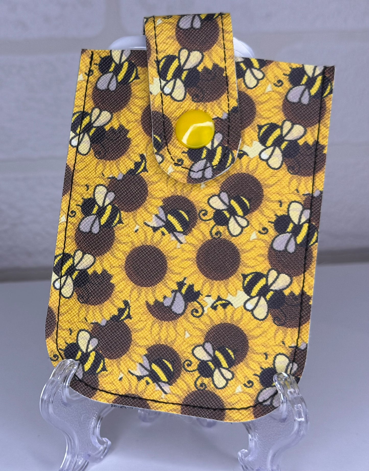 Pull out card holder (POCH)