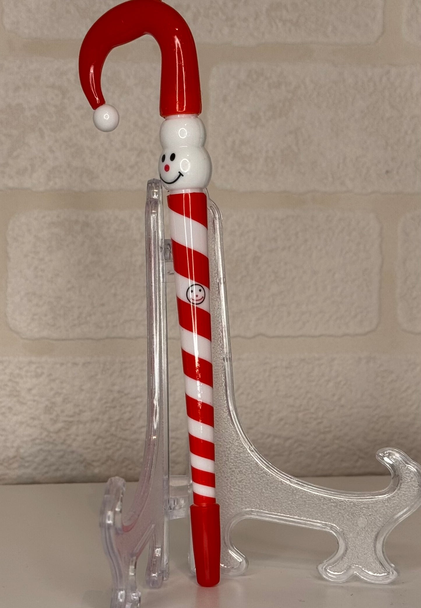 Candy cane pen